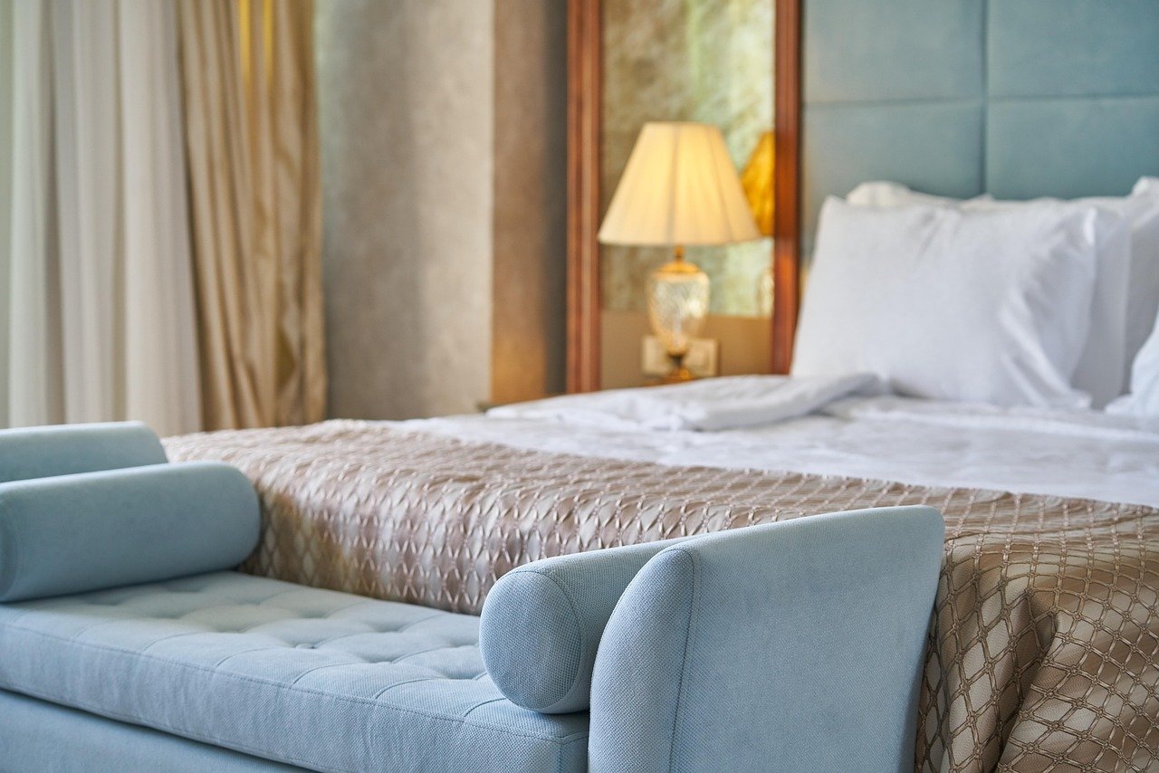 bed, hotel, luxurious, bedroom, hotel room, relax, vacation, hotel, hotel, hotel, hotel, hotel, bedroom, hotel room